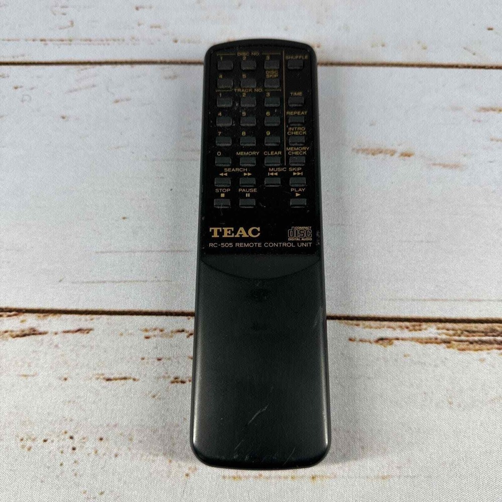 Pre-Owned TEAC RC-505 CD Changer Player Remote Control OEM PD-D2200 Tested